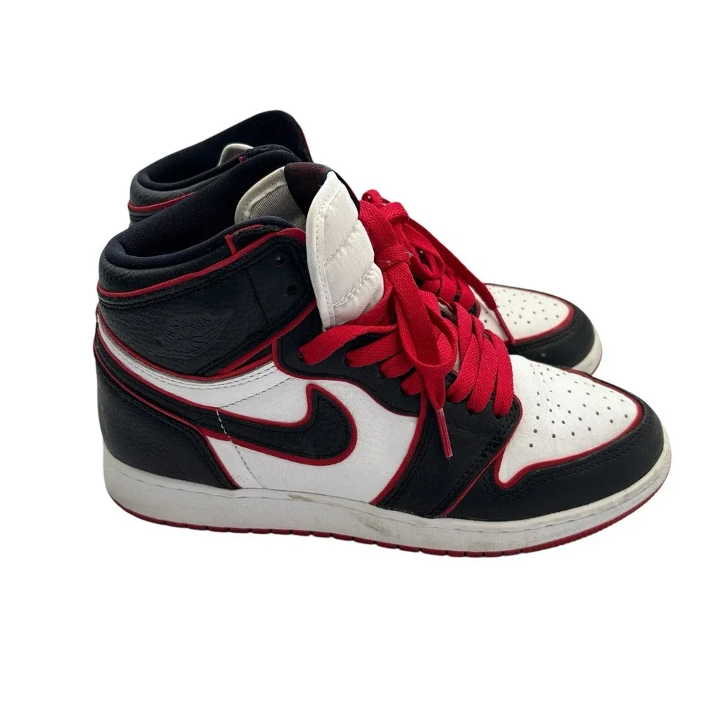 Nike Air Jordan 1 Retro High OG‎ Bloodline 575441-062 Size 6Y